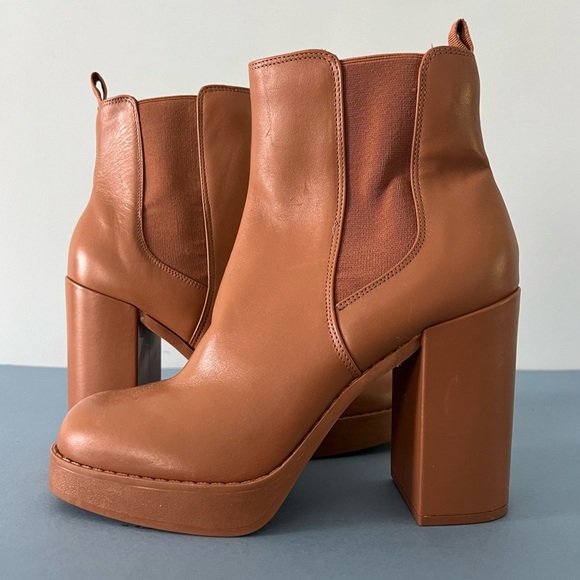 Gianni Bini Ah-Mazed Caramel Brown Leather Block Heel Platform Chelsea Boots - Picture 4 of 8
